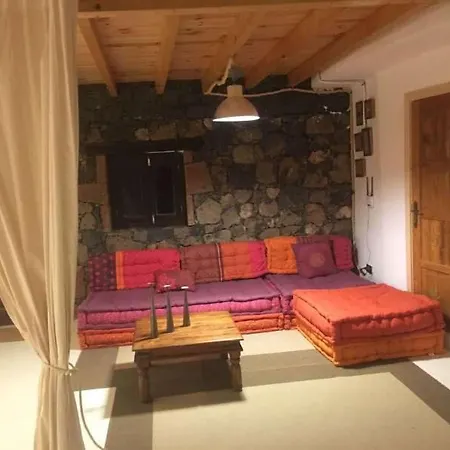 Sleeps 2 Wifi
